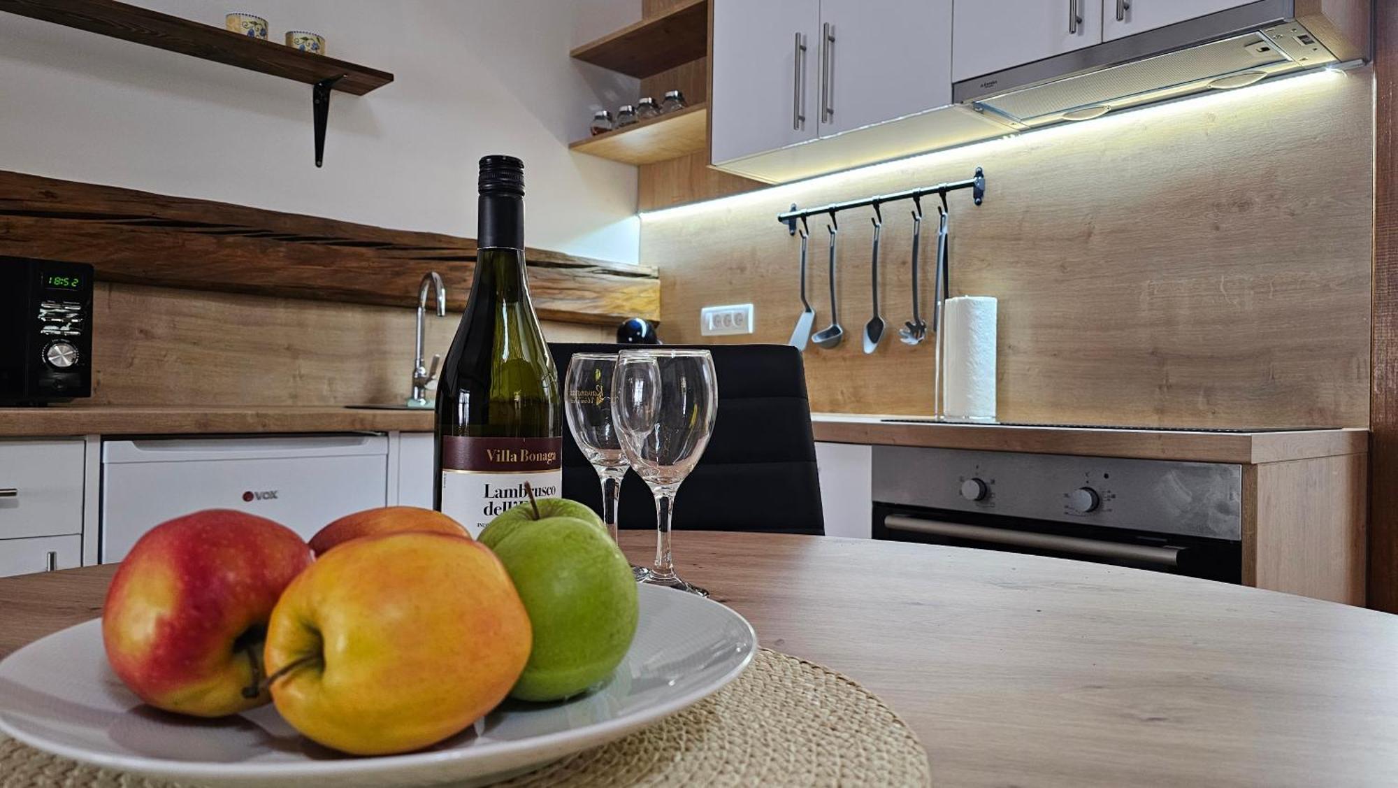 Apartments Beck - Super Central Sombor Exterior foto